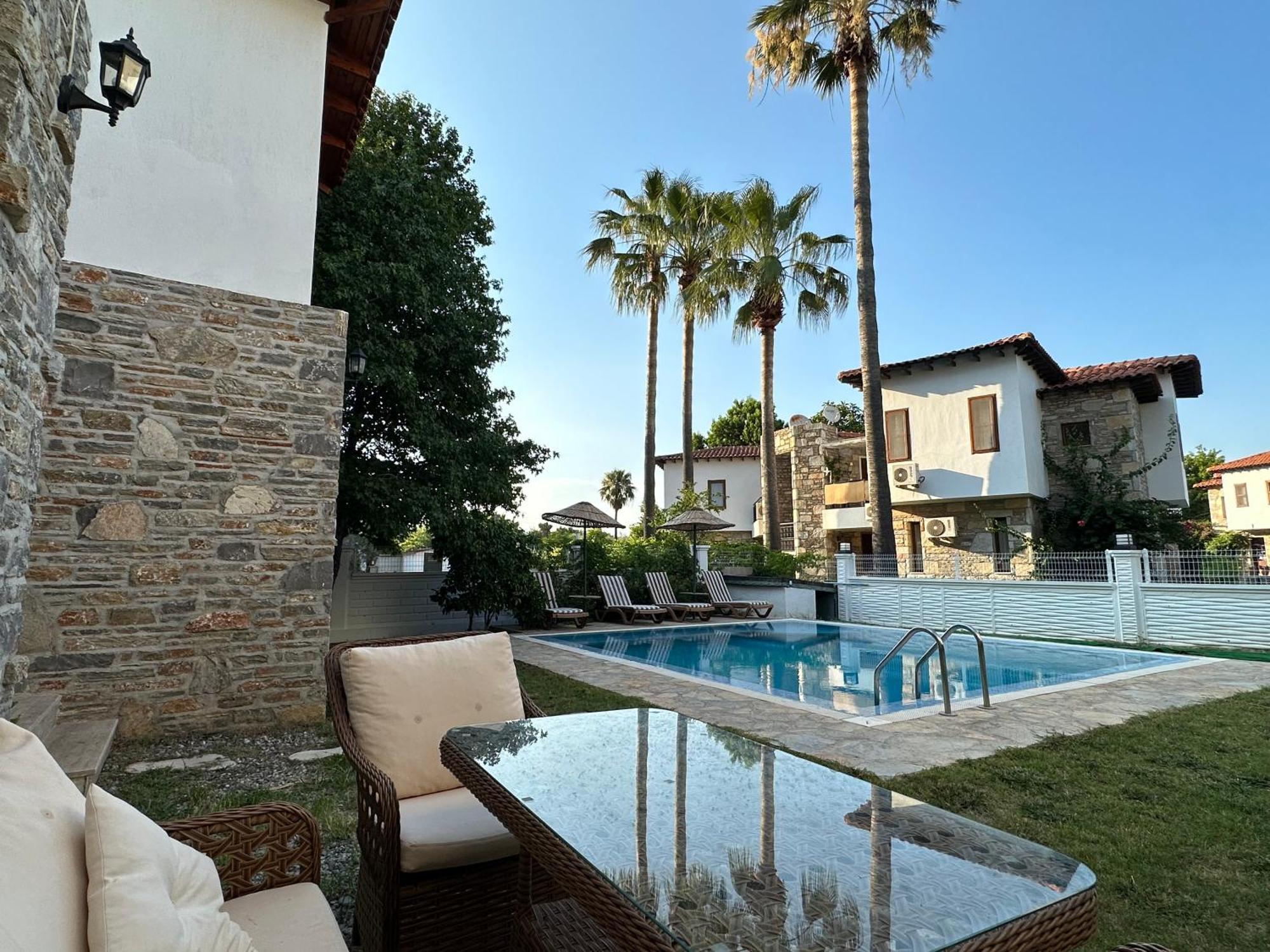 Villa Merry - Dalyan Stonehouse With Palmtrees, 50M To River Ortaca  Exterior photo
